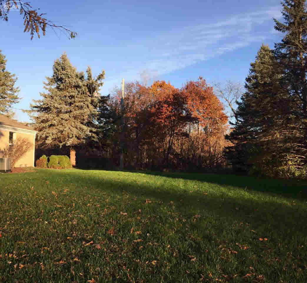 15236 Hogan Road Linden, MI 48451 - Photo 29 of 42 21236003-28.JPG