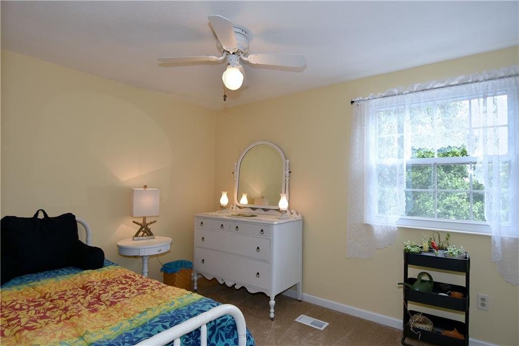 315 Ritter Road South Sewickley, PA 15143 - Photo 18 of 25 All the bedrooms provide newer carpeting.