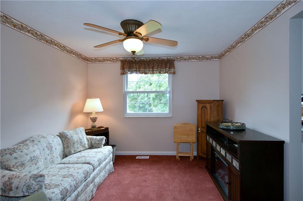 315 Ritter Road South Sewickley, PA 15143 - Photo 10 of 25 Entertain guests in the living room with ceiling fan.