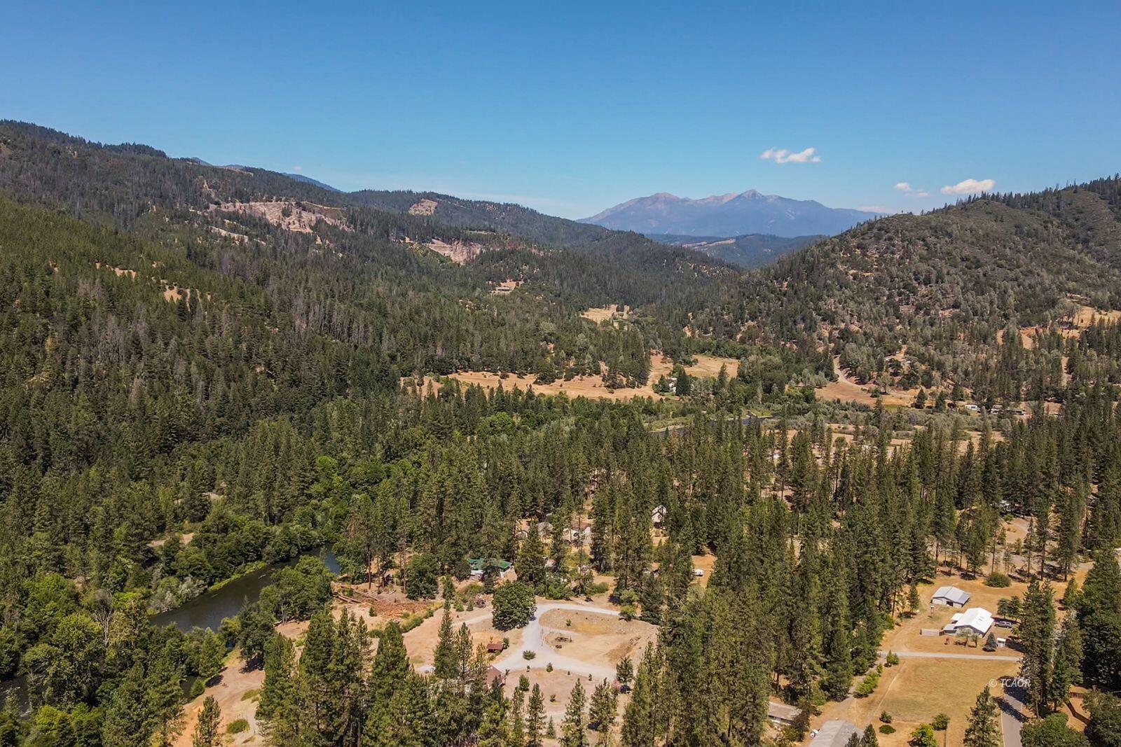 137 Salt Flat Road Lewiston, CA 96052 - Photo 25 of 26 a view of city and mountain
