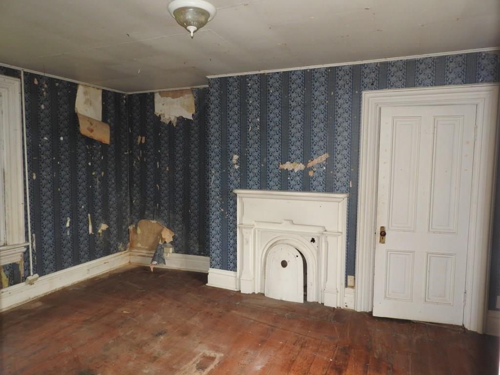 235 Alameda Road Butler, PA 16001 - Photo 12 of 19 Gallery Image 12