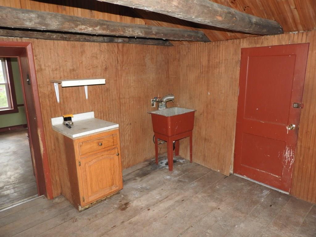 235 Alameda Road Butler, PA 16001 - Photo 6 of 19 Gallery Image 6