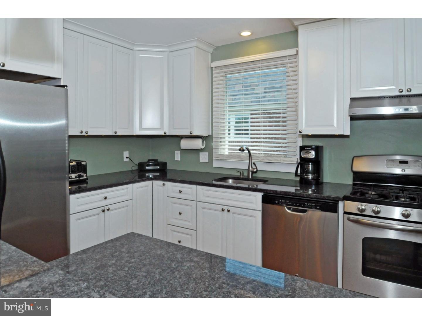 603 Wanamaker Road Jenkintown, PA 19046 - Photo 9 of 21 Kitchen