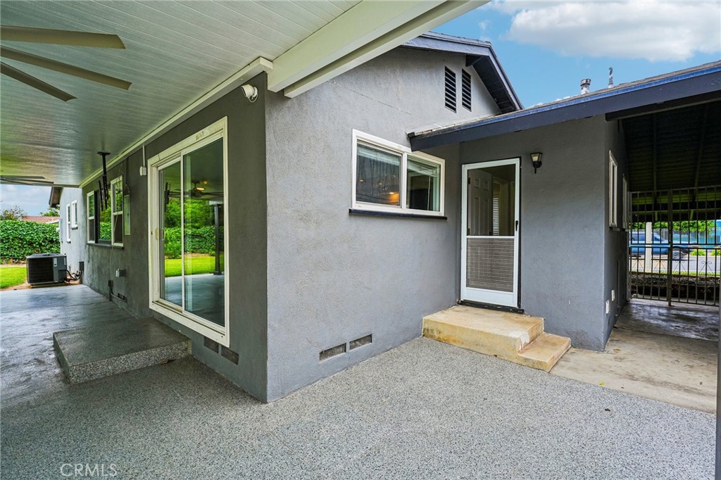 2424 Central Riverside, CA 92506 - Photo 35 of 36