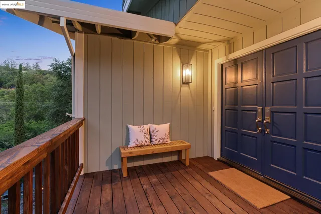 $1,698,000 | 151 La Espiral, Orinda, CA 94563