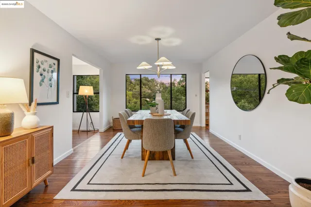 $1,698,000 | 151 La Espiral, Orinda, CA 94563