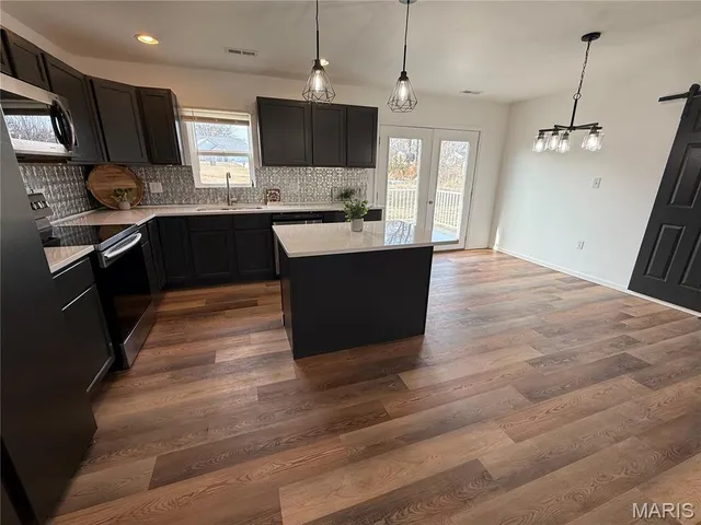 $274,900 | 108 Whipporwill Lane, Hannibal, MO 63401