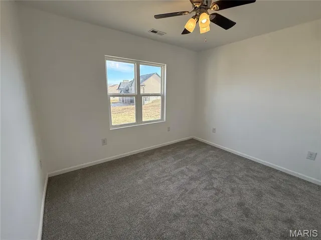 $274,900 | 108 Whipporwill Lane, Hannibal, MO 63401