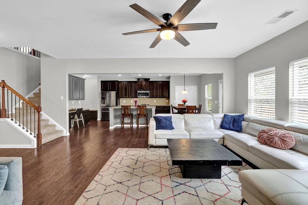 333 Nobleman Way Canton, GA 30114 - Photo 8 of 31