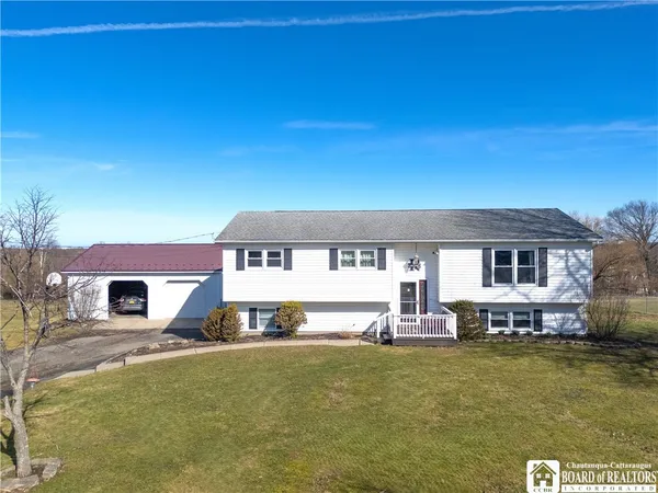 $329,000 | 4180 Webster Road, Pomfret, NY 14063