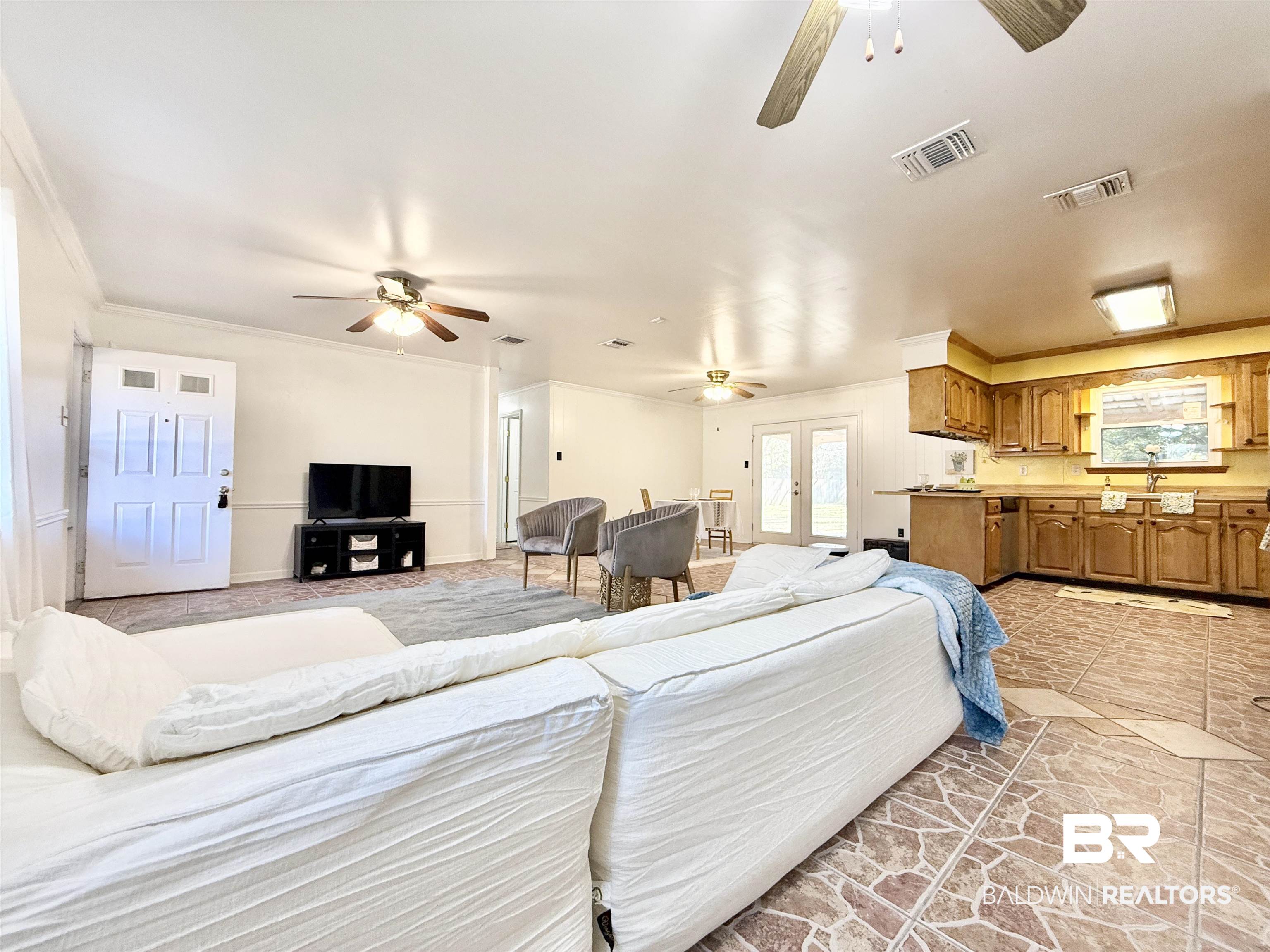 7251 Knollwood Road Mobile, AL 36619 - Photo 7 of 57