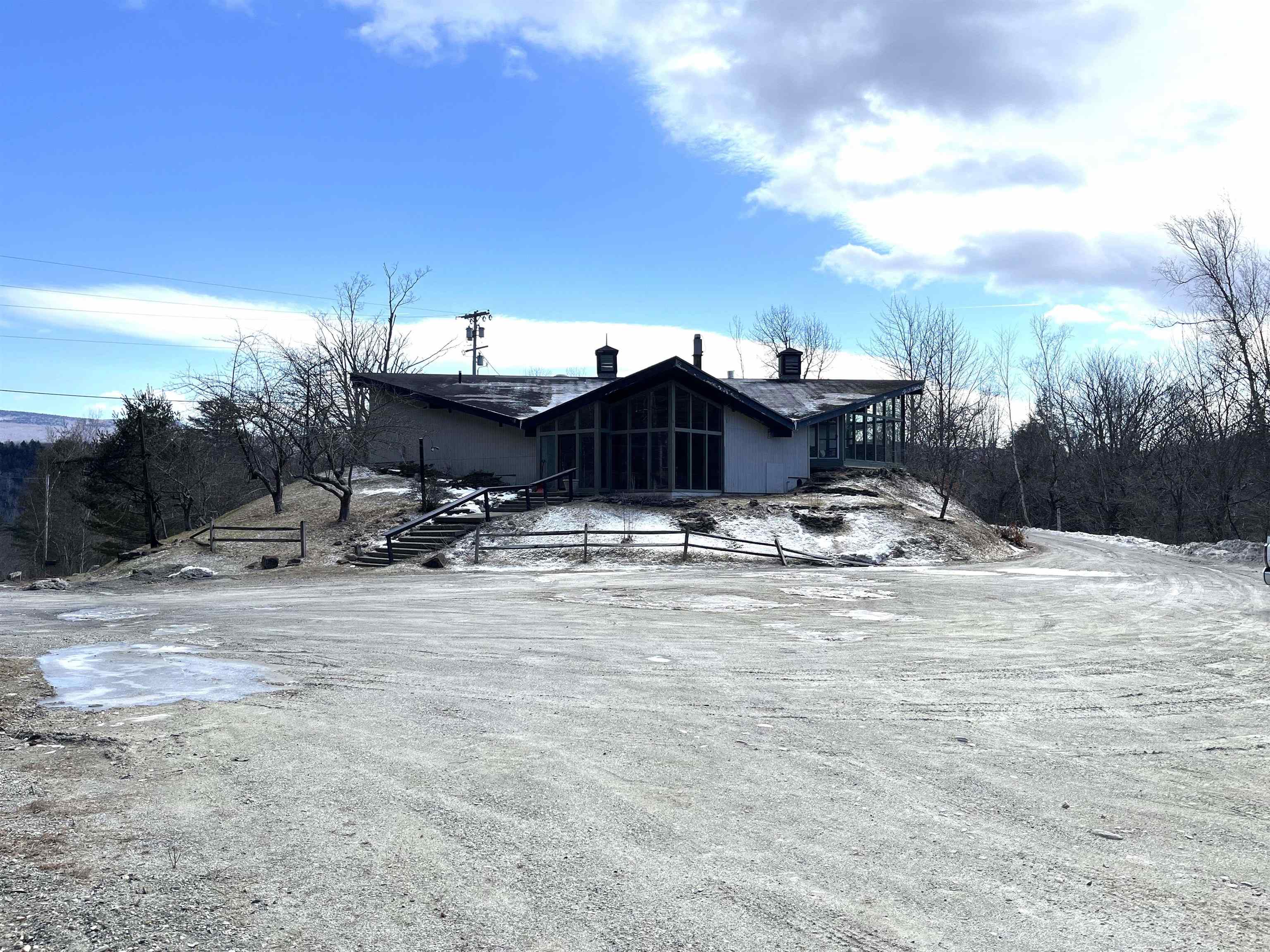 527 Sugarbush Access Road Warren, VT 05674 - Photo 21 of 34