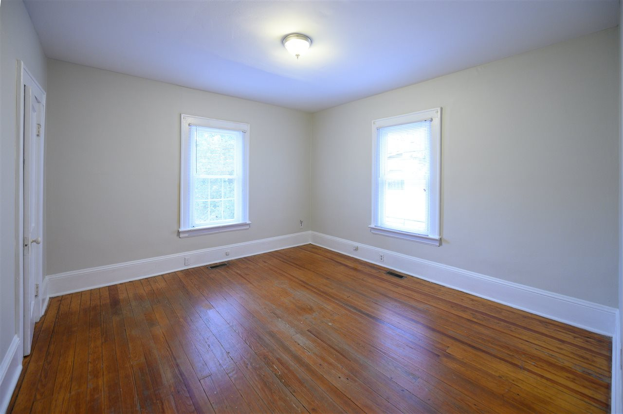 1111 Pettis Place Raleigh, NC 27610 - Photo 9 of 12 Photo 9