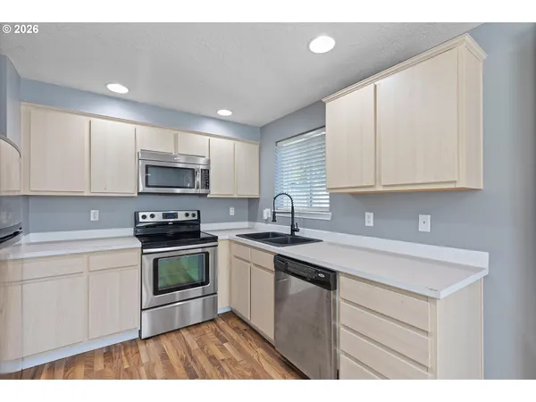 $259,900 | 4000 Northeast 109th Avenue, Unit HH 170, Vancouver, WA 98682