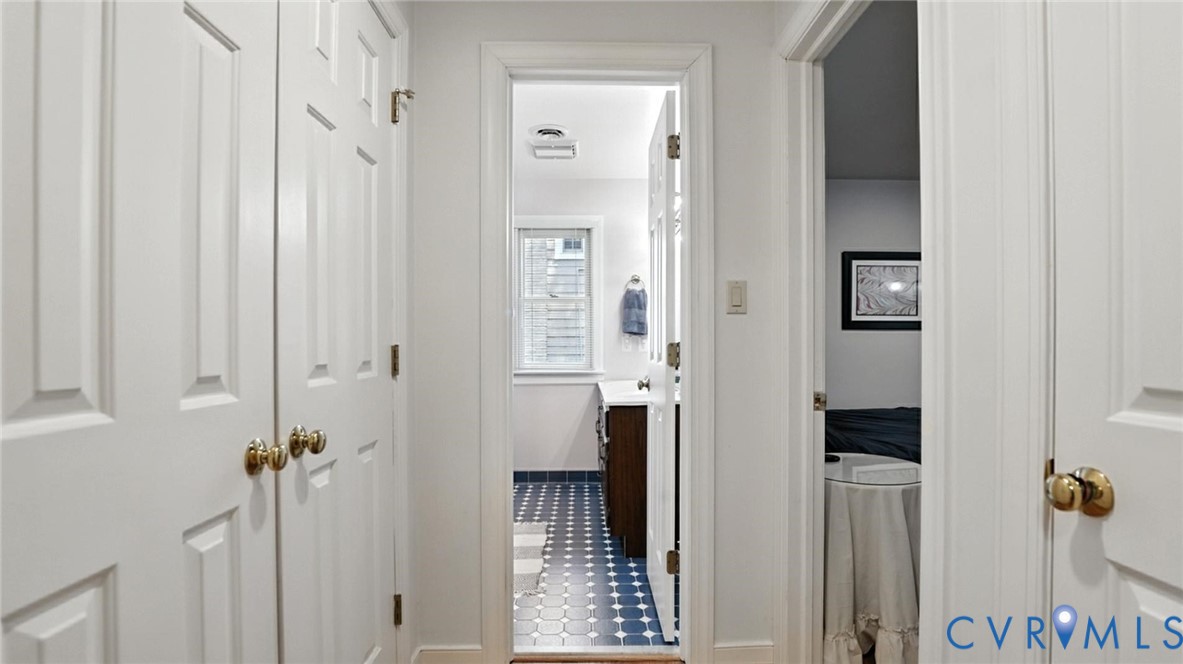 3321 Gloucester Road Richmond, VA 23227 - Photo 26 of 38 Corridor featuring baseboards