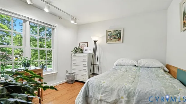 $3,800 | 3321 Gloucester Road, Richmond, VA 23227