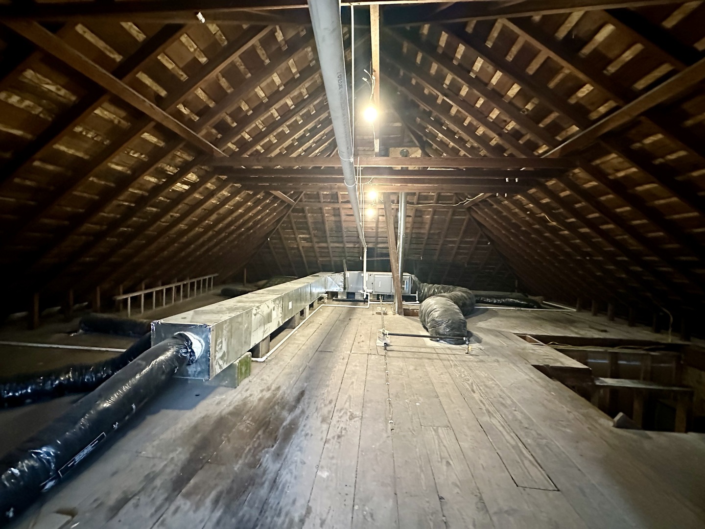 212 East Jefferson Street Clinton, IL 61727 - Photo 23 of 25