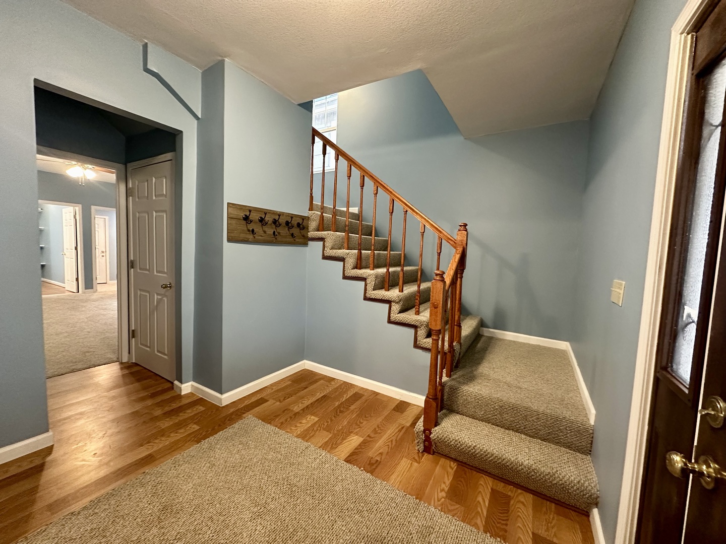 212 East Jefferson Street Clinton, IL 61727 - Photo 3 of 25