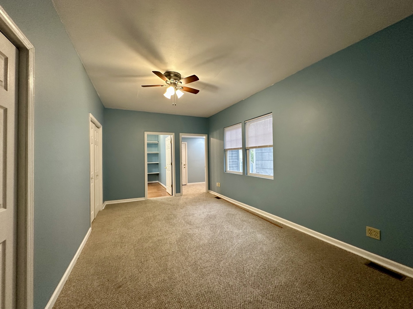 212 East Jefferson Street Clinton, IL 61727 - Photo 9 of 25