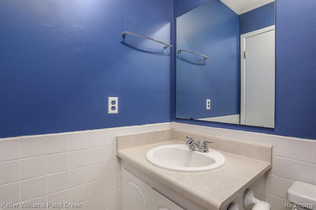 354 Willow Grove Lane Rochester Hills, MI 48307 - Photo 12 of 21