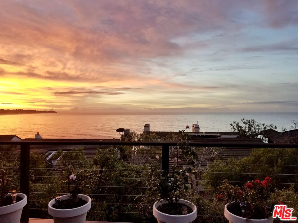 31533 Victoria Point Road Malibu, CA 90265 - Photo 16 of 16