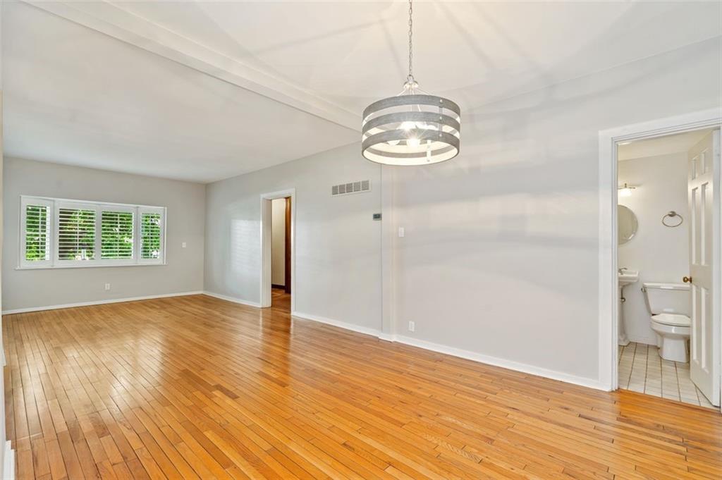 5732 Howe Street Pittsburgh, PA 15232 - Photo 7 of 25 Gallery Image 7