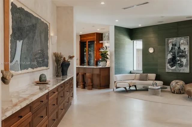 $9,990,000 | 2300 Northeast 34th Court, Lighthouse Point, FL 33064