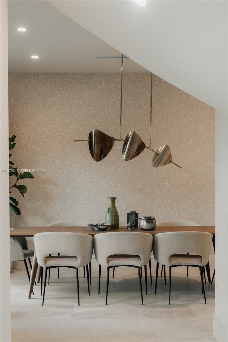 2300 Northeast 34th Court Lighthouse Point, FL 33064 - Photo 13 of 43