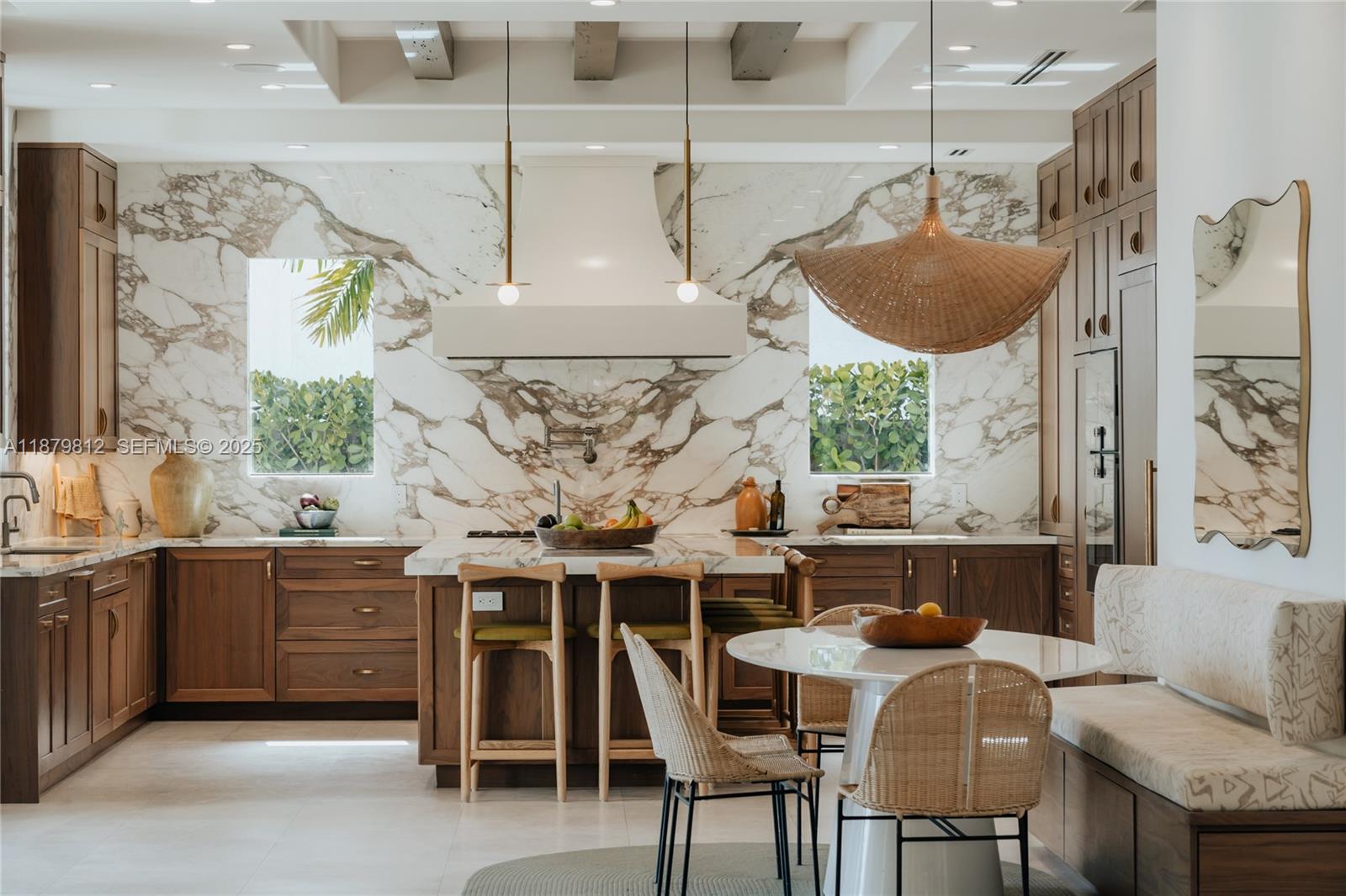 2300 Northeast 34th Court Lighthouse Point, FL 33064 - Photo 14 of 43