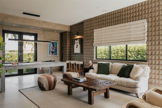 $9,990,000 | 2300 Northeast 34th Court, Lighthouse Point, FL 33064