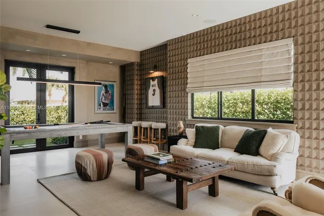 $9,990,000 | 2300 Northeast 34th Court, Lighthouse Point, FL 33064