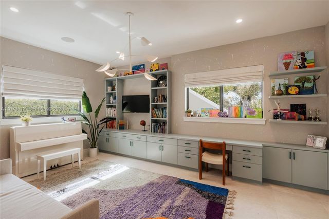 $9,990,000 | 2300 Northeast 34th Court, Lighthouse Point, FL 33064