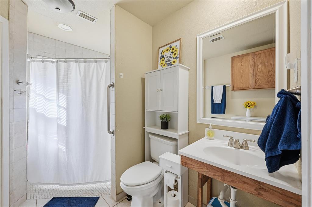 4201 Redstone Road Denton, TX 76209 - Photo 13 of 23