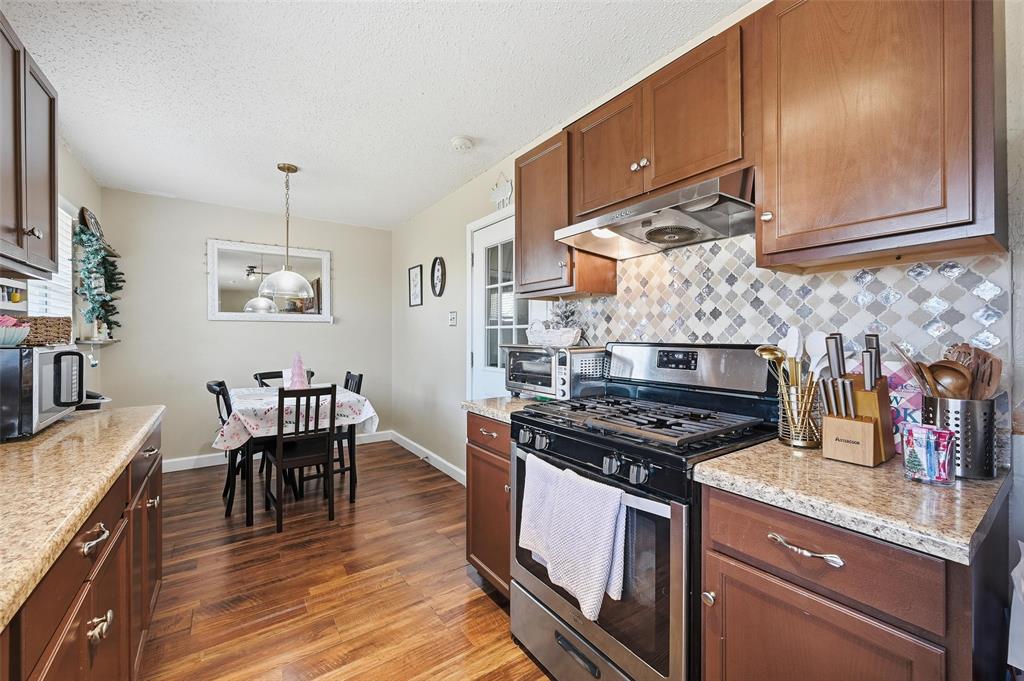 4201 Redstone Road Denton, TX 76209 - Photo 7 of 23