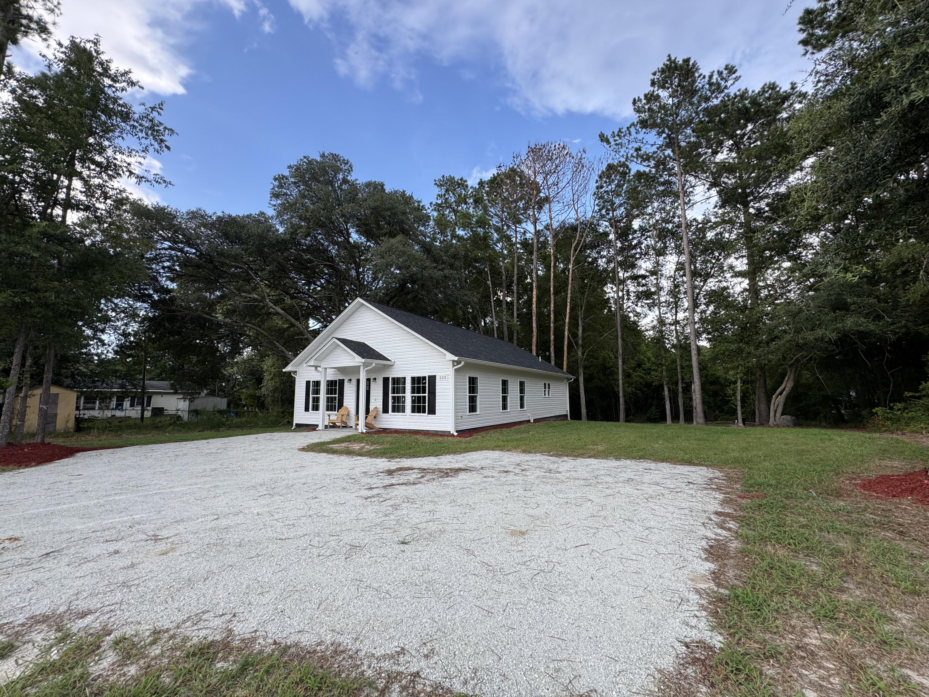 522 Miracle Drive Eutawville, SC 29048 - Photo 5 of 24 Front