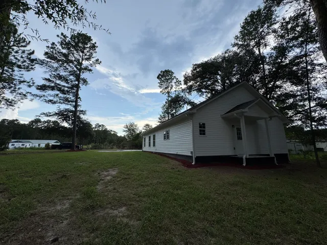 $249,900 | 522 Miracle Drive, Eutawville, SC 29048