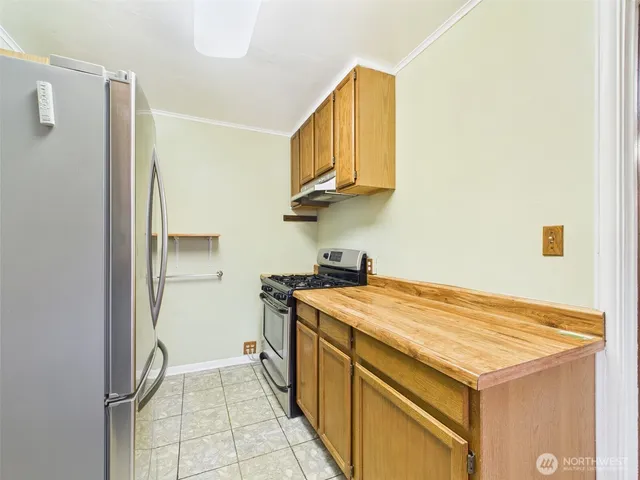 $725,000 | 15822 26th Avenue Northeast, Shoreline, WA 98155