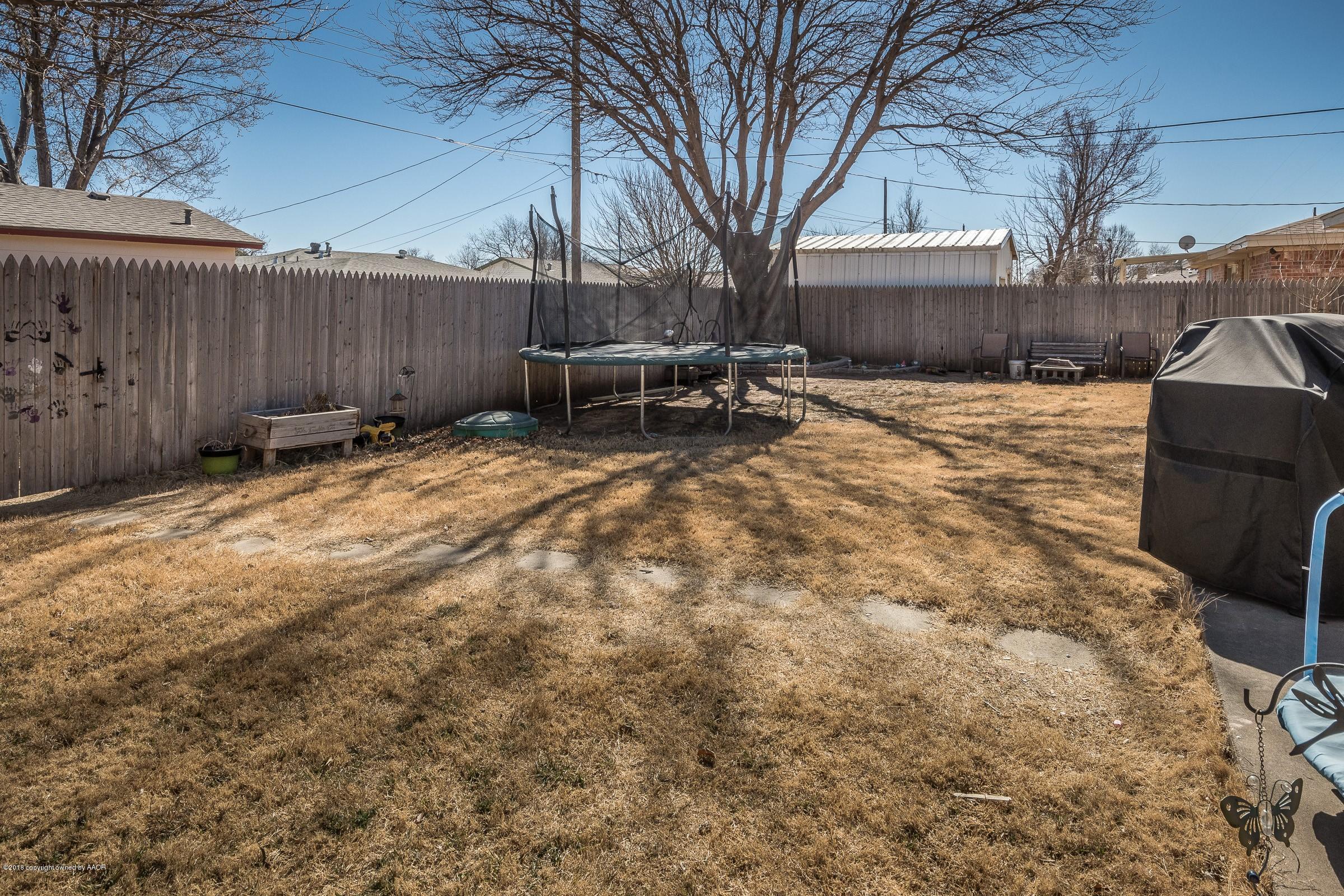 5133 Kirk Drive Amarillo, TX 79110 - Photo 5 of 14 013_Back Yard_