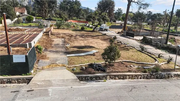 $700,000 | 2560 Maiden Lane, Altadena, CA 91001