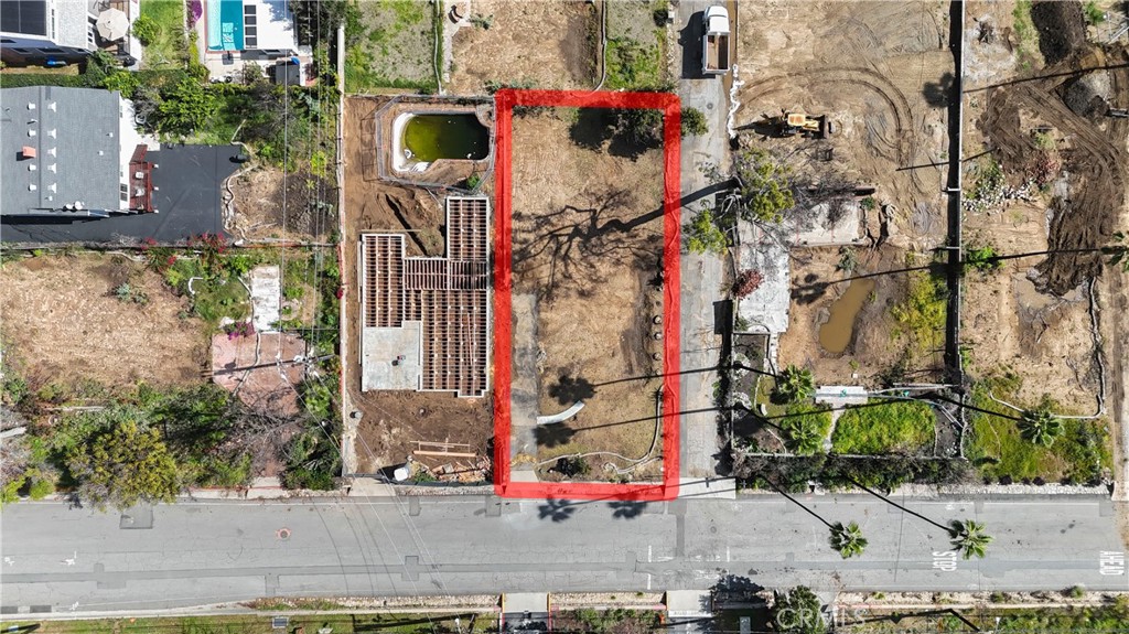 2560 Maiden Lane Altadena, CA 91001 - Photo 4 of 19