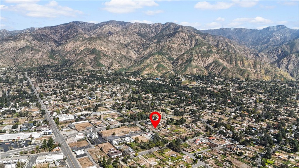 2560 Maiden Lane Altadena, CA 91001 - Photo 7 of 19 a view of city and mountain