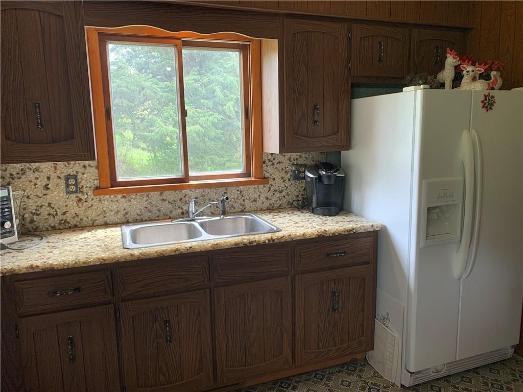 367 Schlemmer Road Rural Valley, PA 16249 - Photo 3 of 16 Gallery Image 3