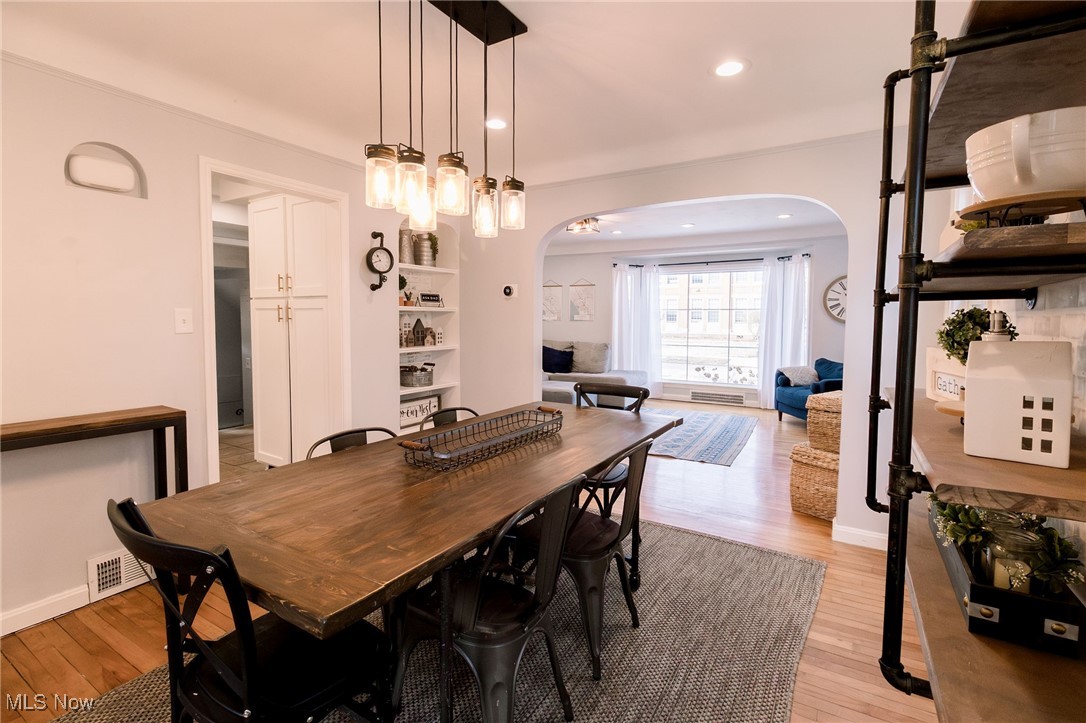 3641 Strandhill Road Shaker Heights, OH 44122 - Photo 9 of 50 Gallery Image 9