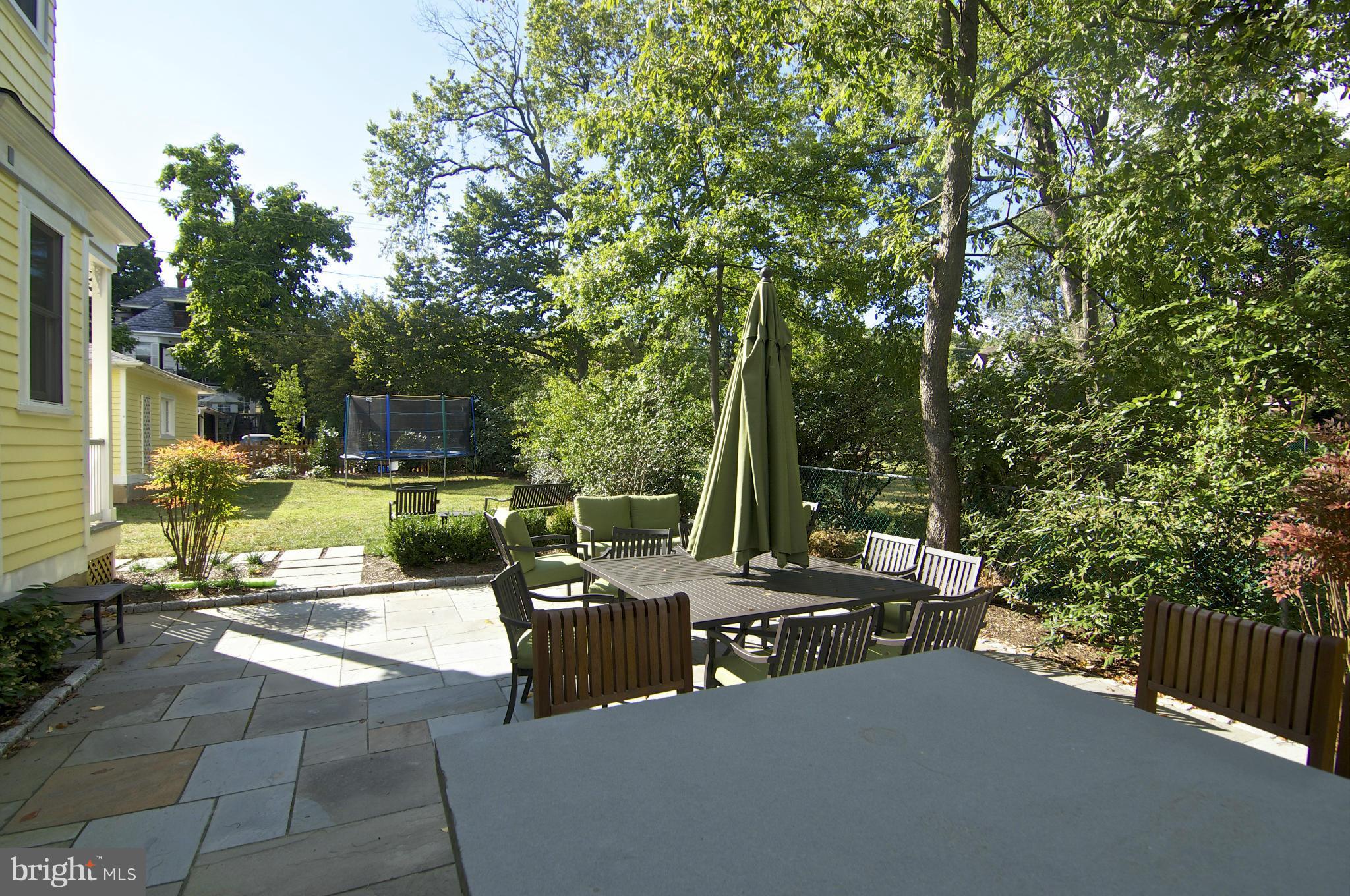 302 Woodlawn Road Baltimore, MD 21210 - Photo 27 of 30 Terraces