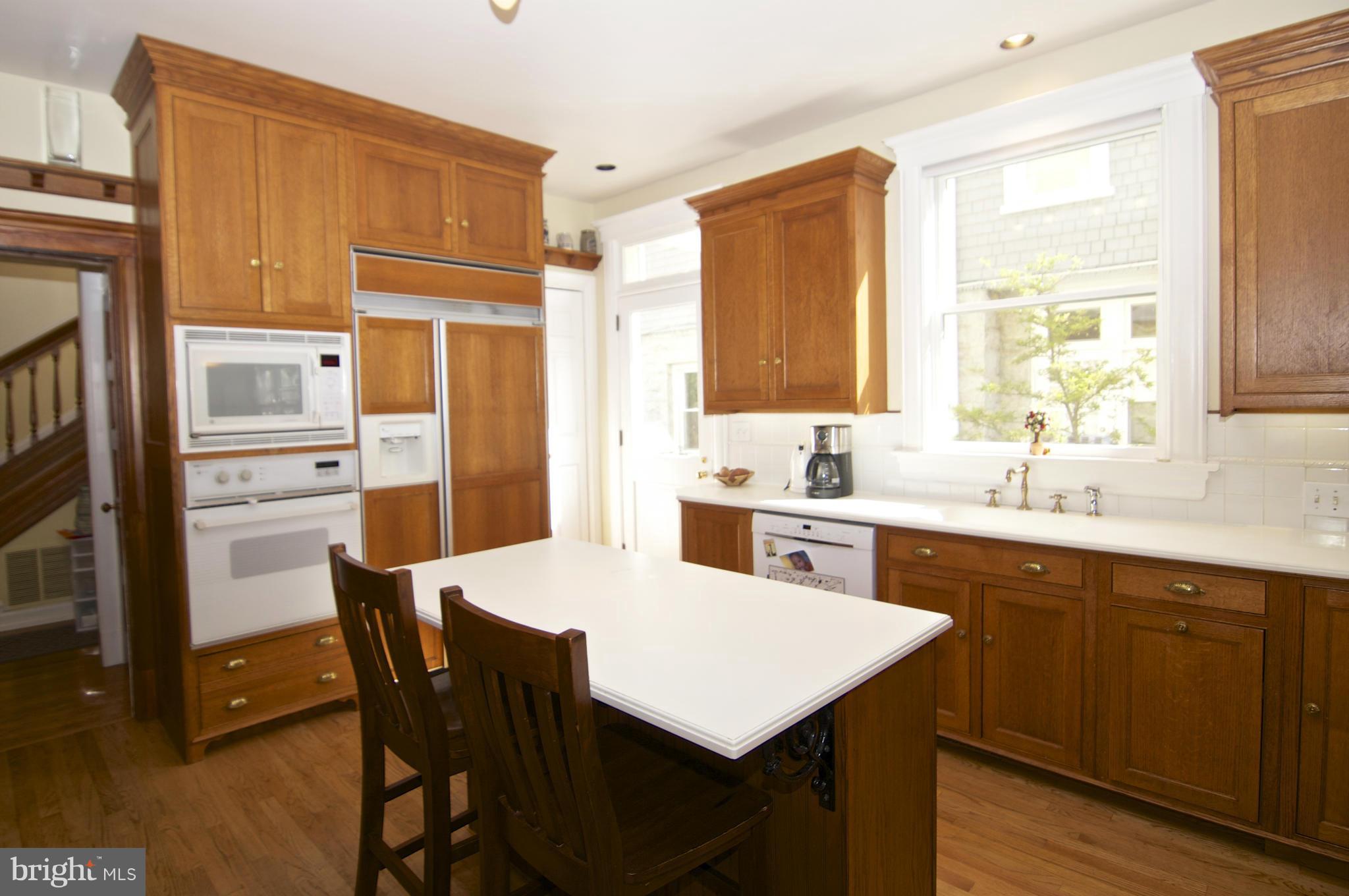 302 Woodlawn Road Baltimore, MD 21210 - Photo 10 of 30 Kitchen