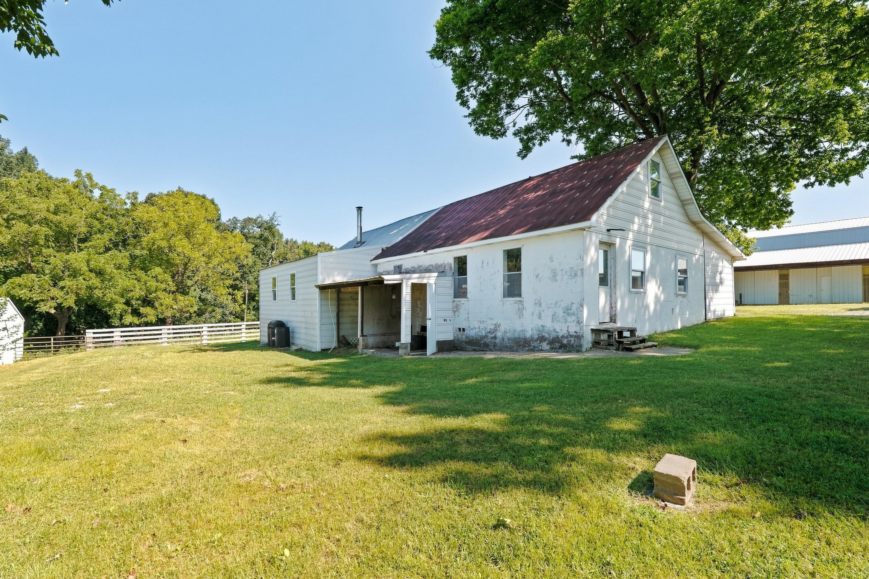 1340 Roe Wafford Road Marion, KY 42064 - Photo 54 of 81 1340RoeWafford_06495
