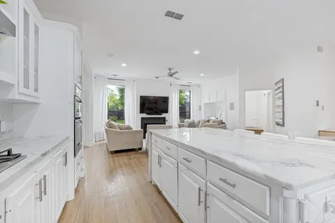 $939,000 | 1604 Driskill Drive, Irving, TX 75038