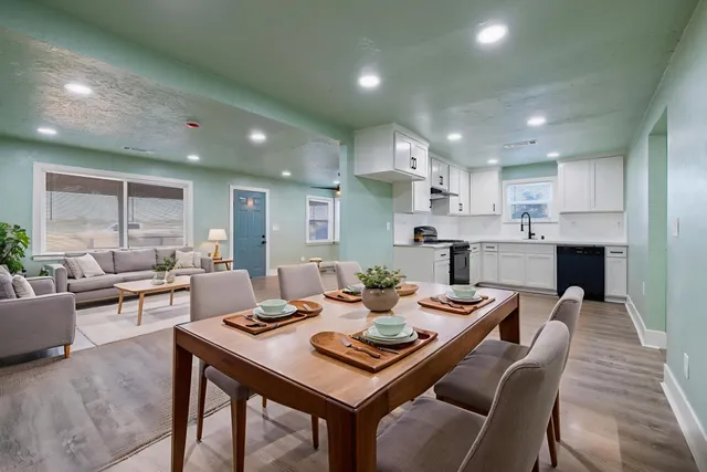 $314,200 | 4722 East Florence Avenue, Fresno, CA 93725