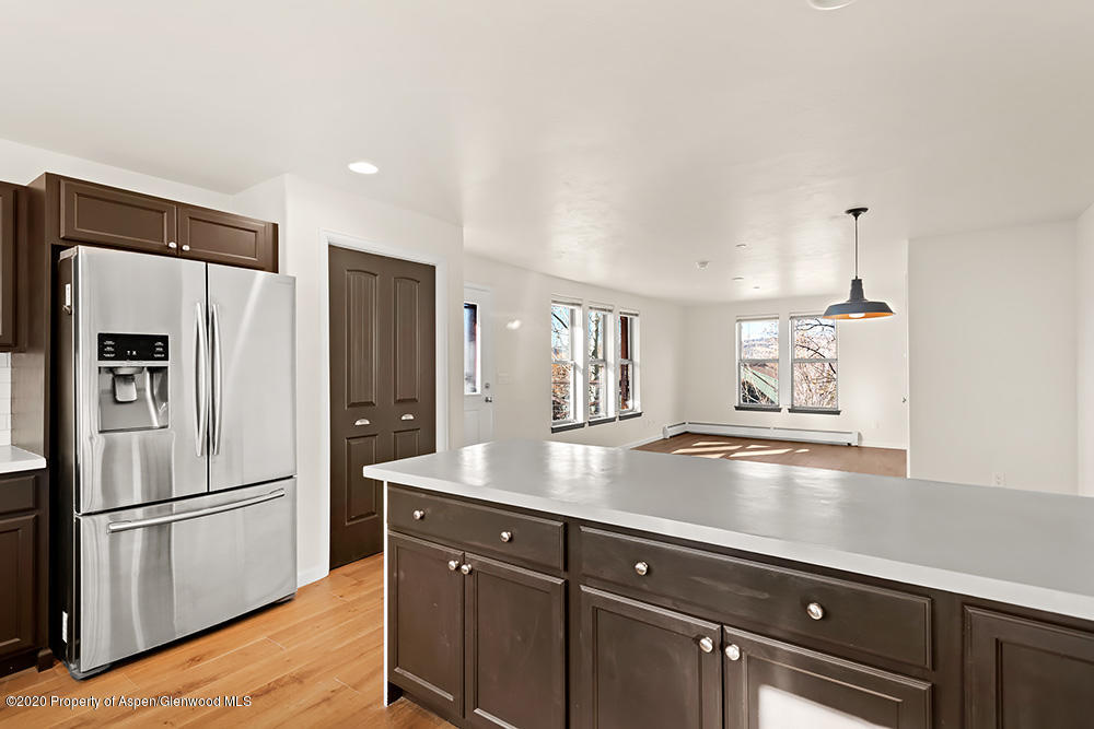 1390 East Valley Road, Unit 10 Basalt, CO 81621 - Photo 13 of 21 1390EastValleyUnit10_WEB_11032020012