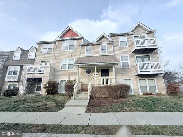 $284,000 | 7907 Crows Nest Court, Unit 9312, Laurel, MD 20707